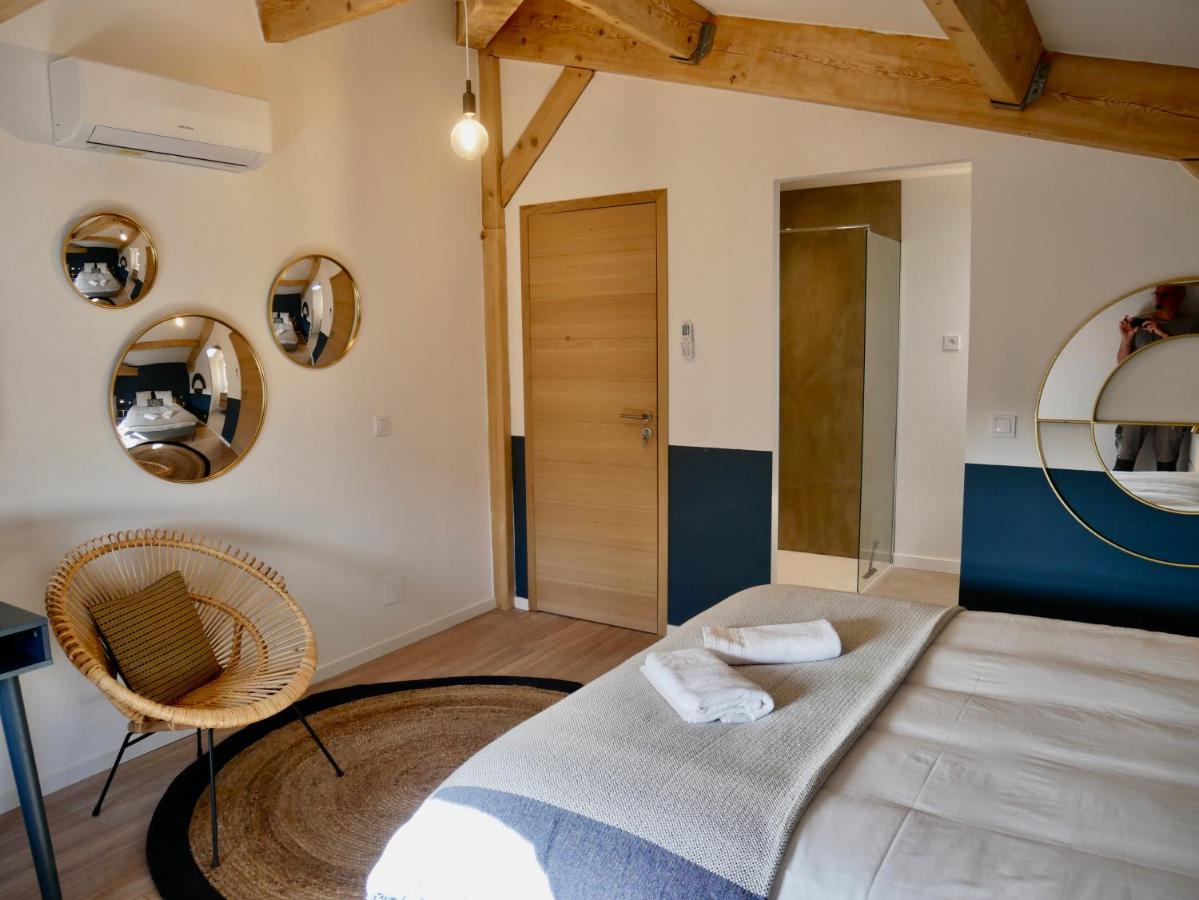 Hotel Port Miou - Coliving - Mas Des Sous Bois à Ventabren Extérieur photo