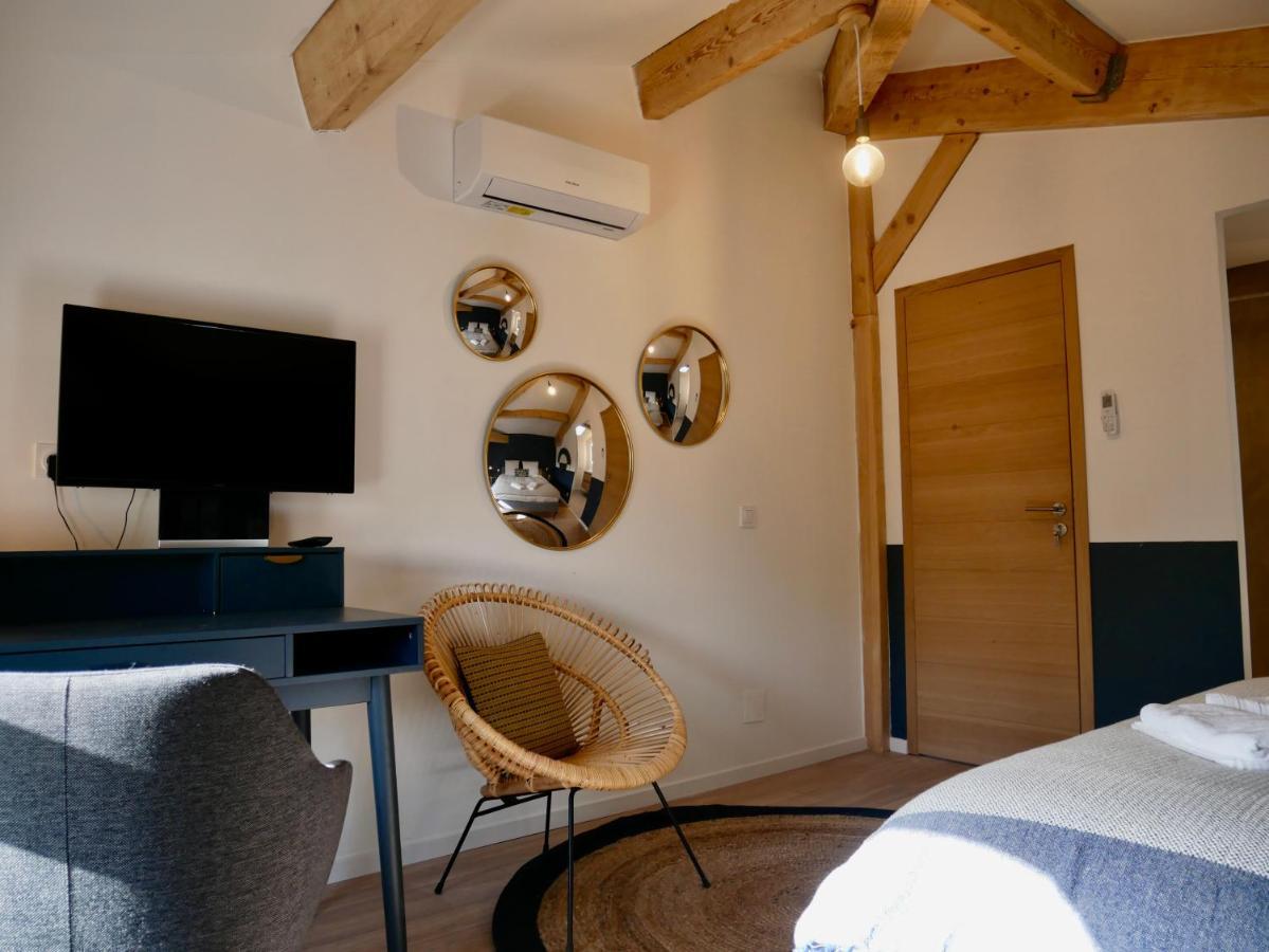 Hotel Port Miou - Coliving - Mas Des Sous Bois à Ventabren Extérieur photo